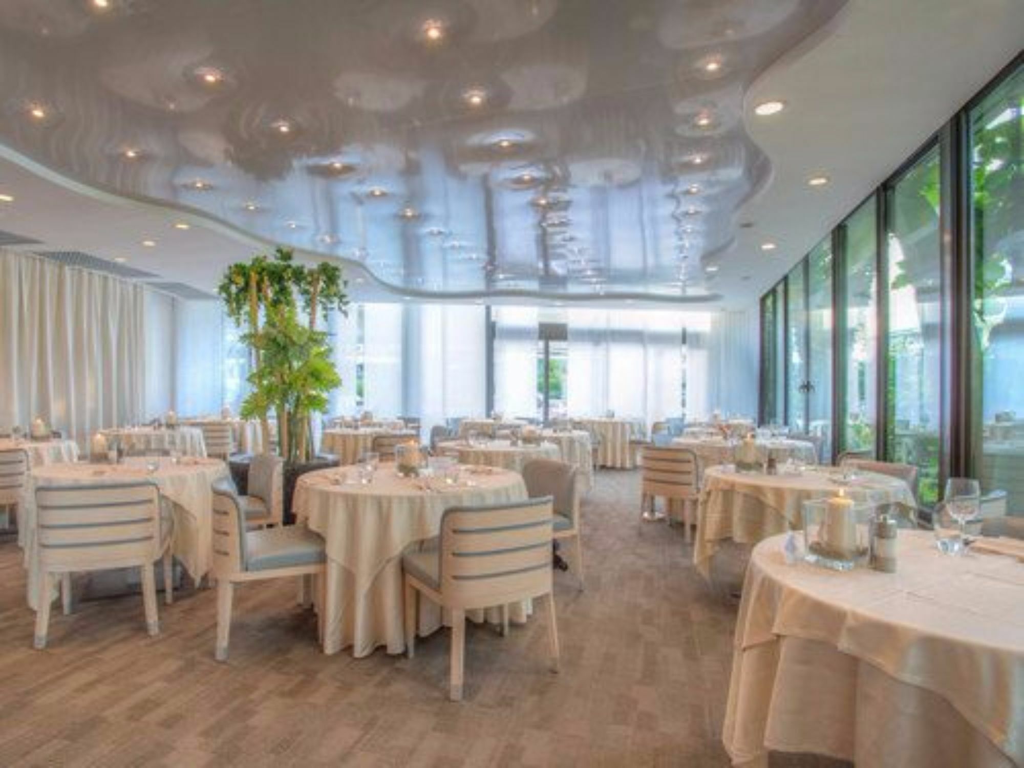 Le Palme - Premier Milano Marittima
